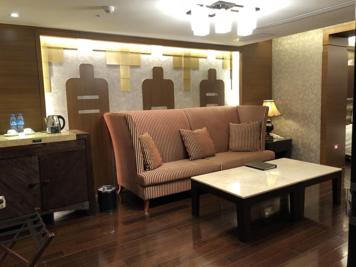 Hotel Bellezza Taipei Esterno foto